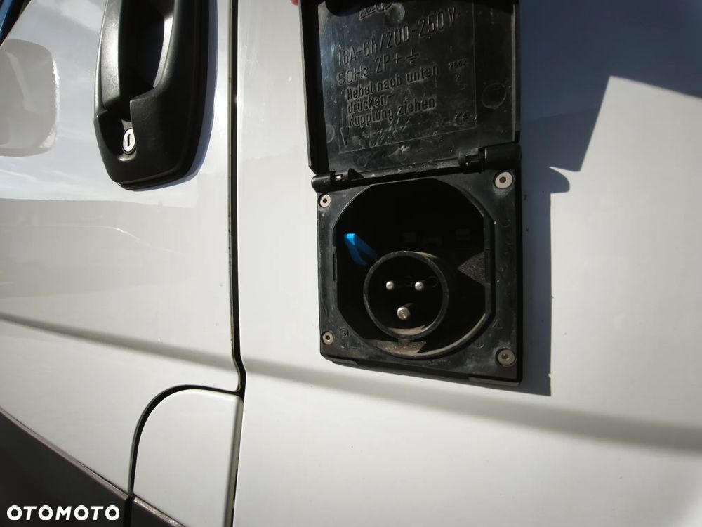 Iveco DAILY - 15