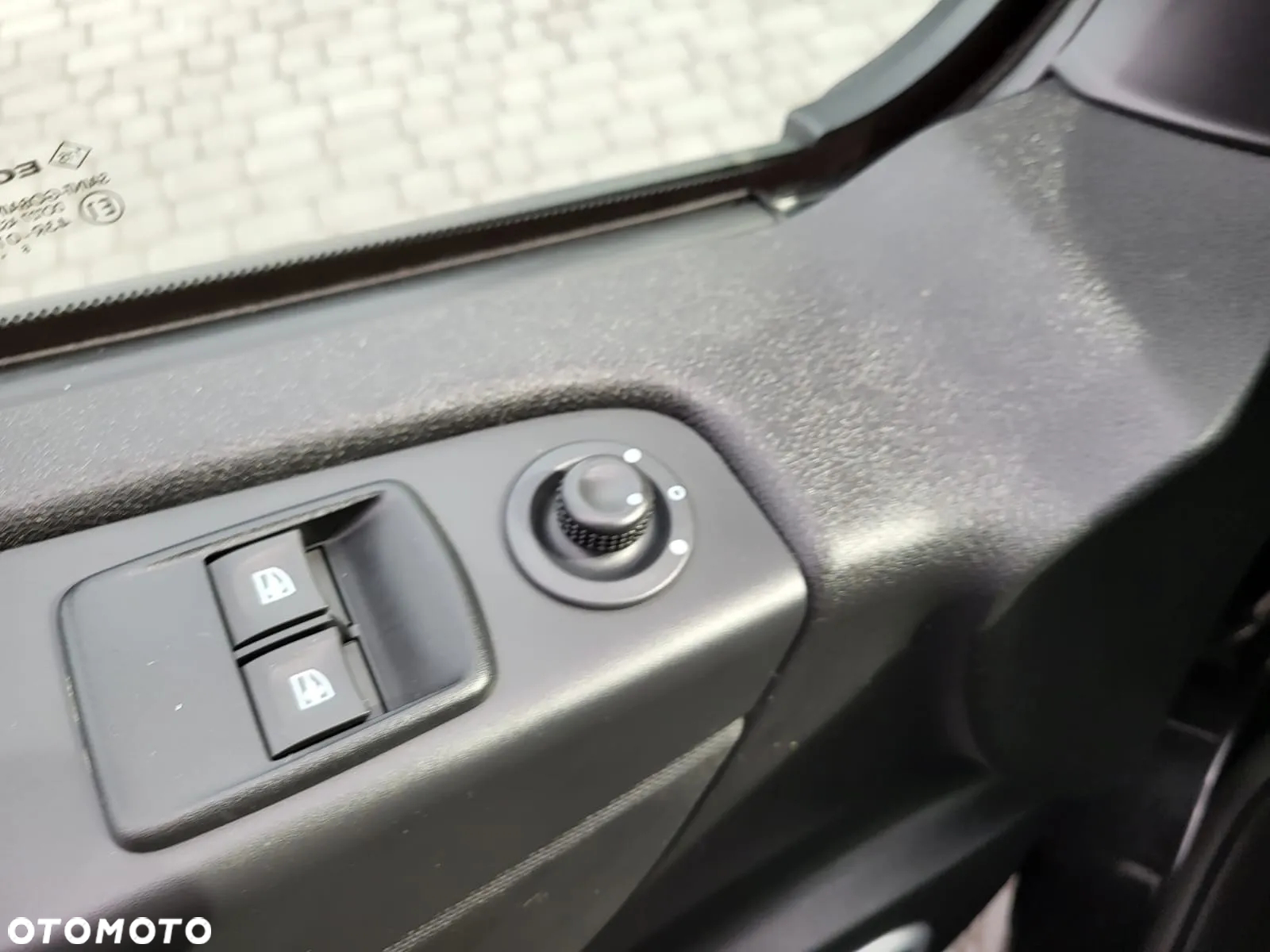 Opel VIVARO 1.6 CDTI - MIXT 6 OSÓB-KLIMA-ŁADNY-NAVI-ORUROWANIE - 22