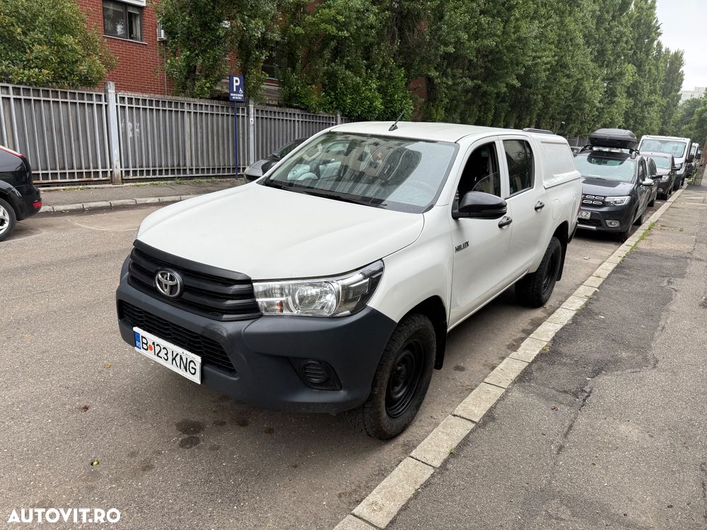 Toyota Hilux 4x4 Double Cab M/T Style - 2