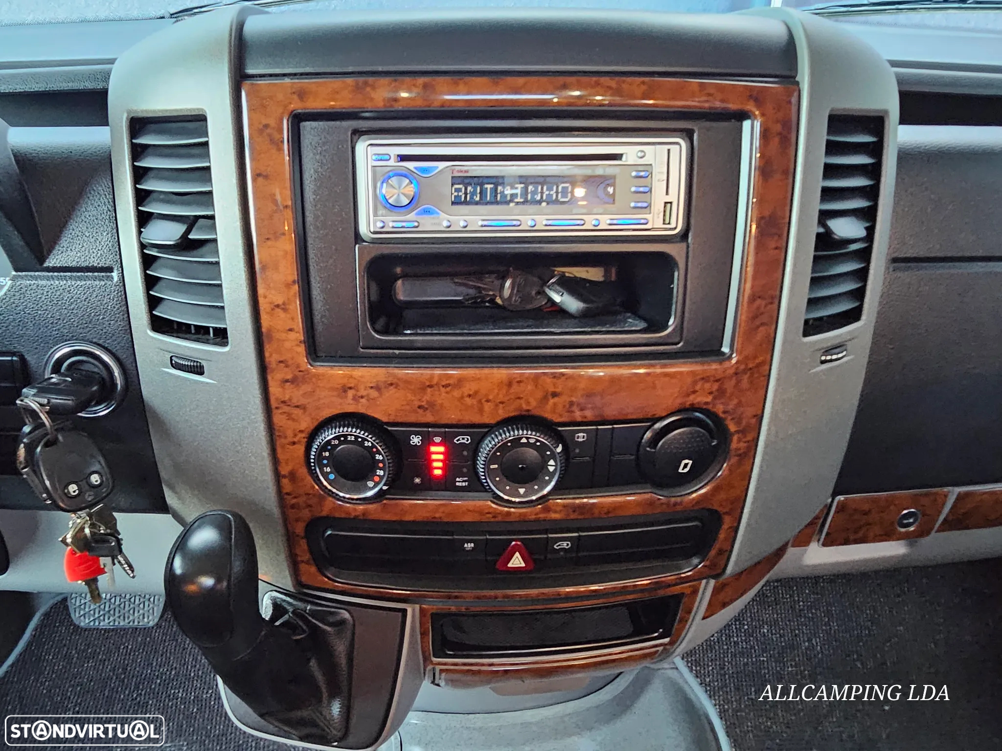 Pilote Explorateur CAIXA AUTOMÁTICA E CAMA CENTRAL - 48