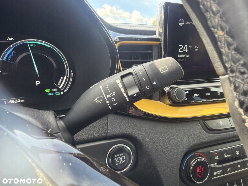 Kia XCeed - 26