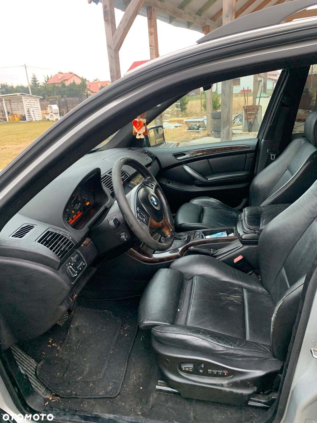 BMW X5 - 6