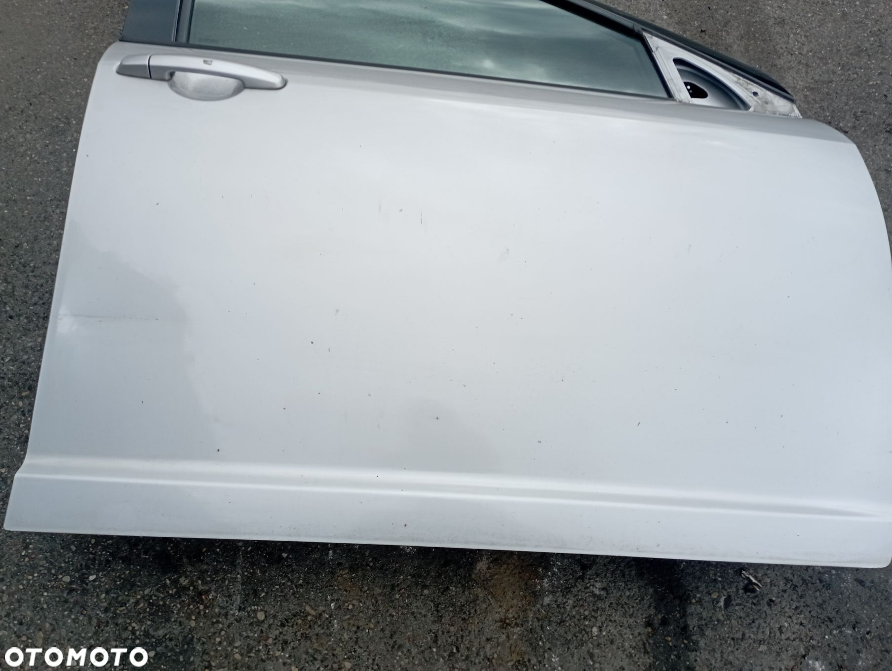 DRZWI PRAWY PRZÓD 5d

 SUZUKI
 SWIFT IV MK6 ZCC SILKY SILVER - 3