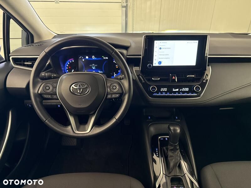 Toyota Corolla - 13