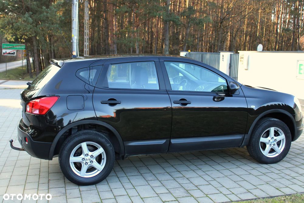 Nissan Qashqai 1.6 visia - 10