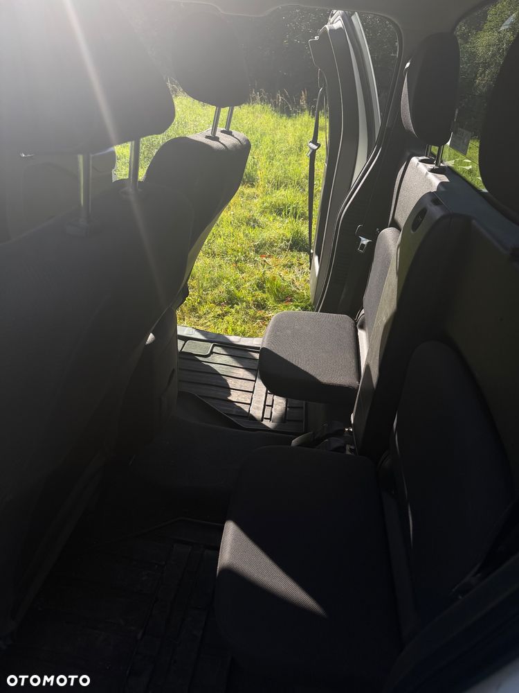 Nissan Navara - 9