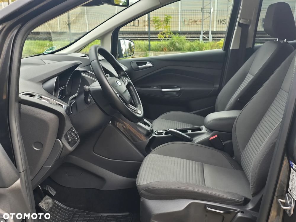 Ford C-MAX - 19