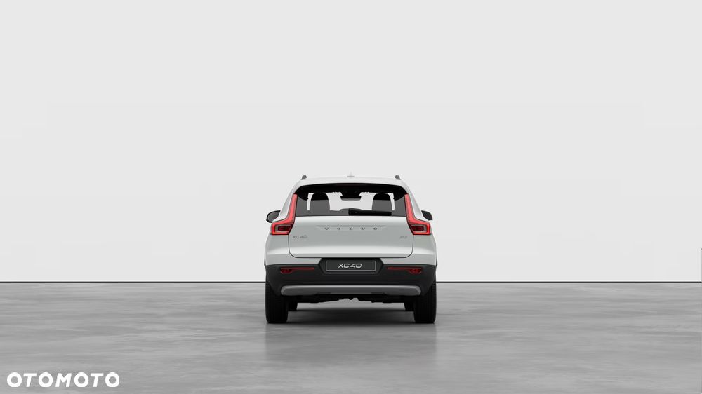 Volvo XC 40 B3 Essential - 4
