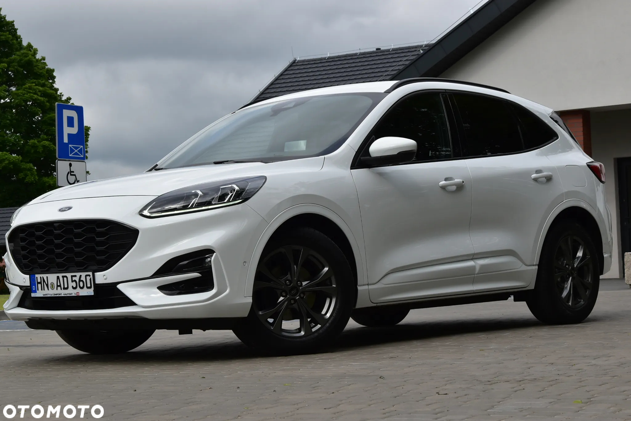 Ford Kuga 2.0 EcoBlue Hybrid ST-LINE X - 37