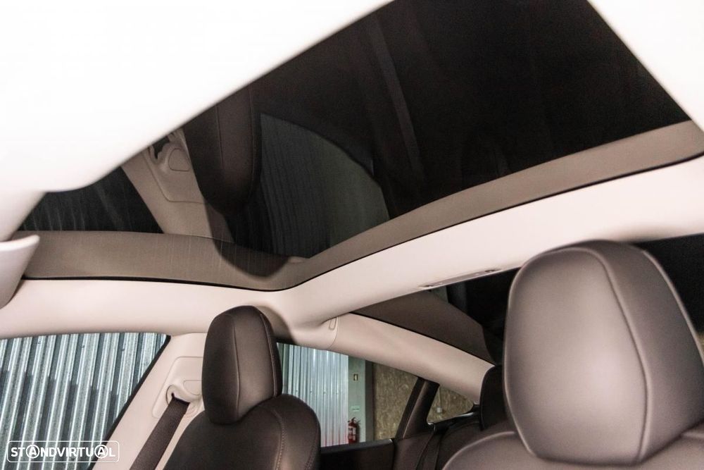 Tesla Model 3 Long Range AWD Dual Motor - 43