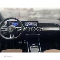 Mercedes-Benz GLB - 11