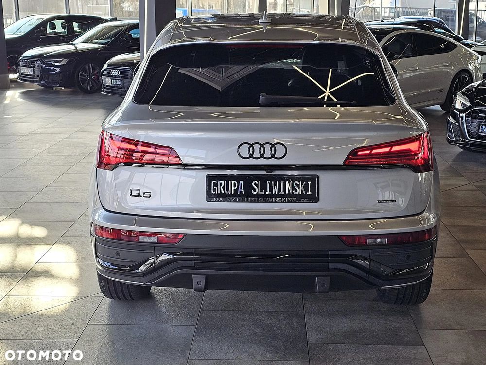Audi Q5 Sportback 40 TDI quattro S tronic S line - 8