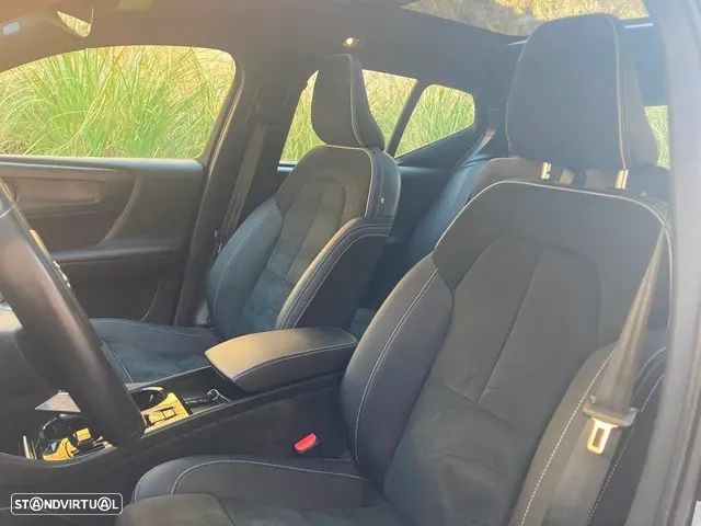 Volvo XC 40 T5 Recharge DKG Ultimate Dark - 33