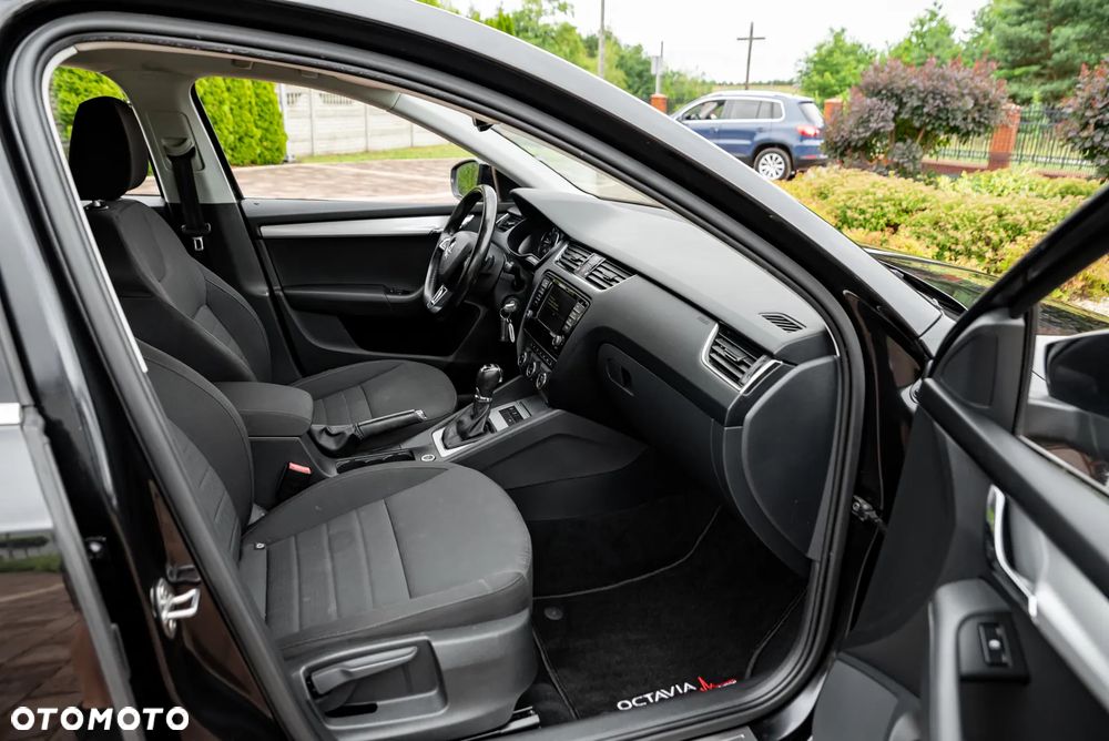 Skoda Octavia 2.0 TDI 4x4 Style DSG - 18