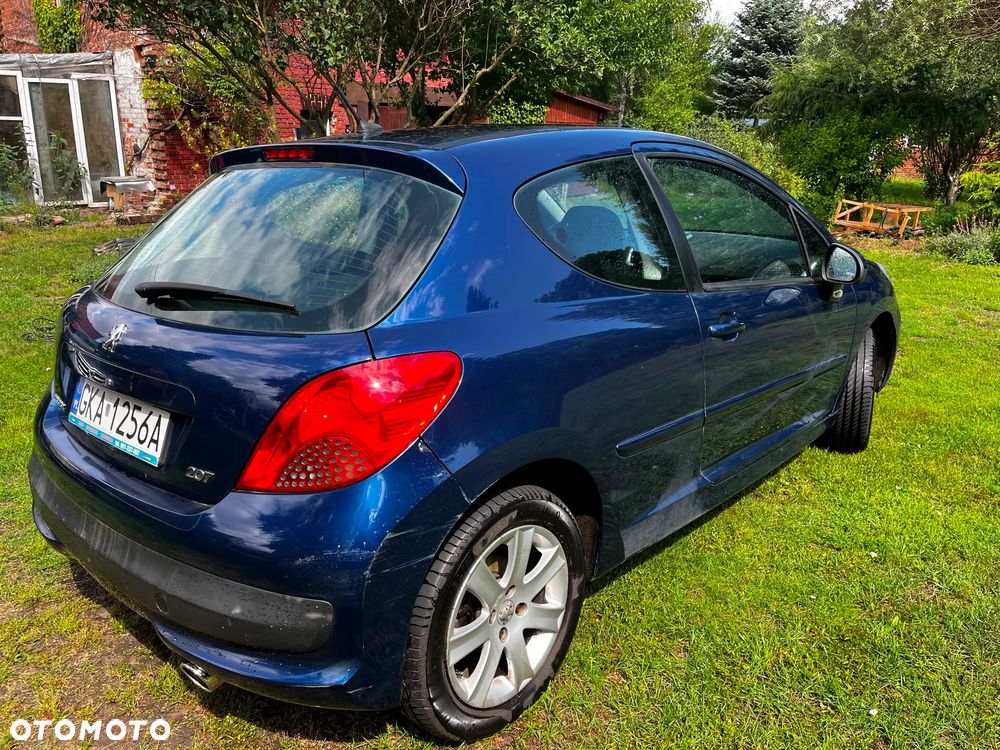 Peugeot 207 - 7