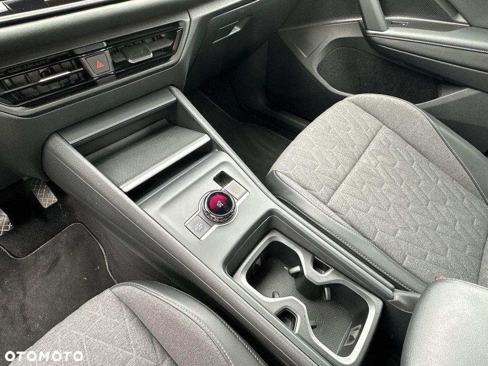Volkswagen Tiguan 1.5 eTSI Life DSG - 16
