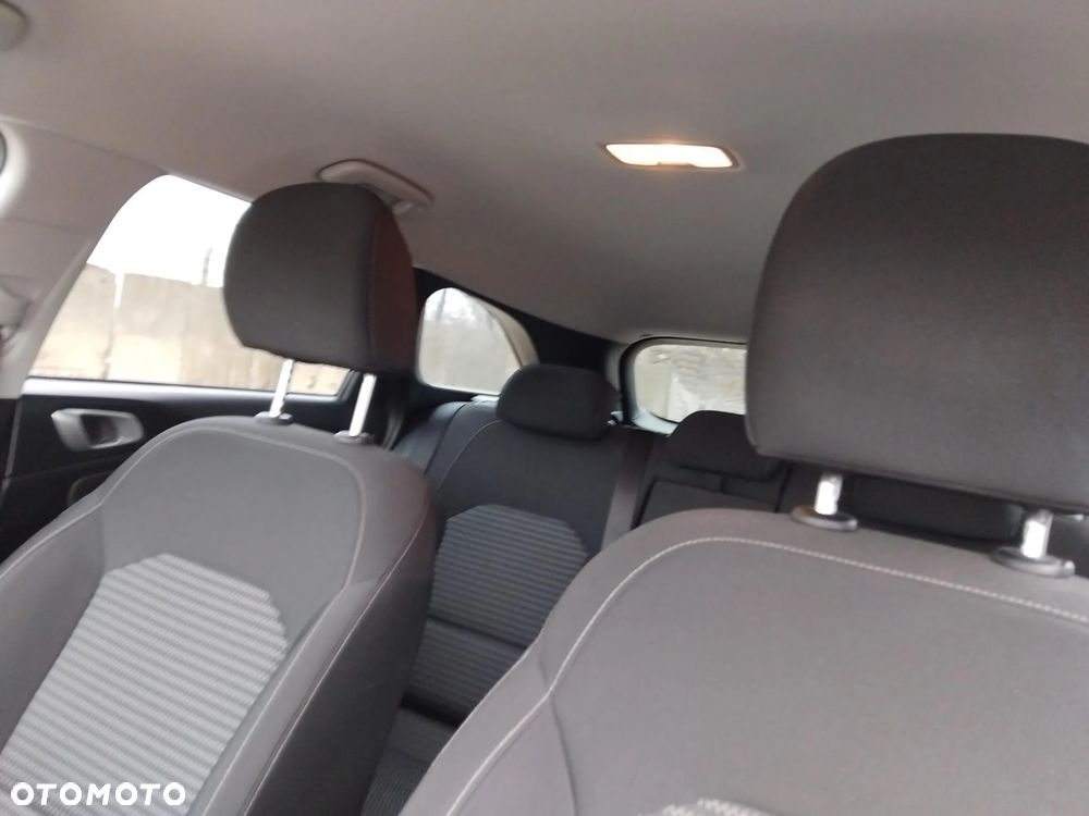 Kia Ceed 1.5 T-GDI M - 23