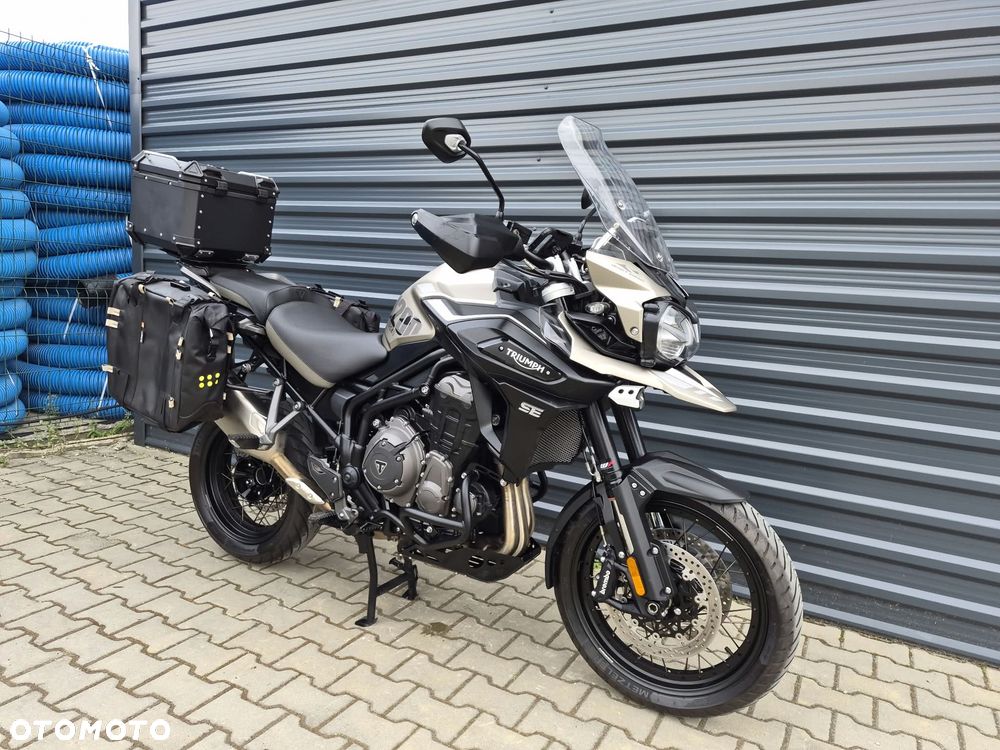 Triumph Tiger - 2