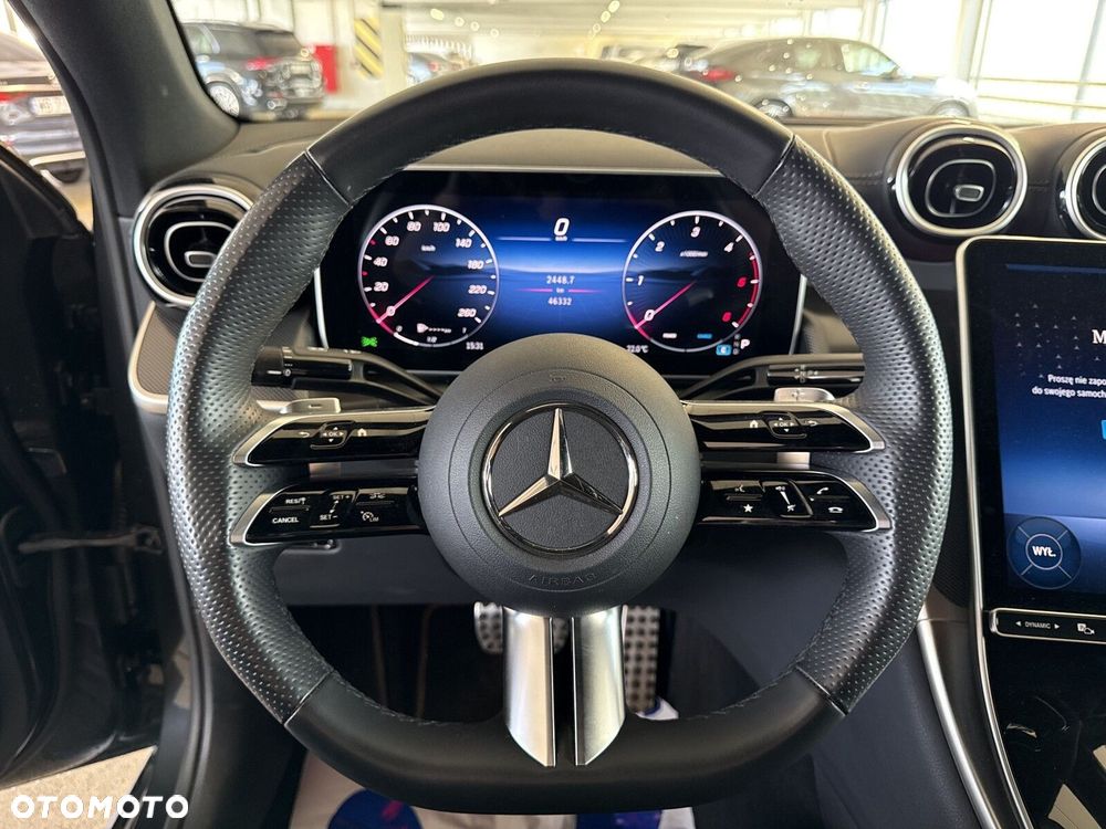 Mercedes-Benz GLC - 12