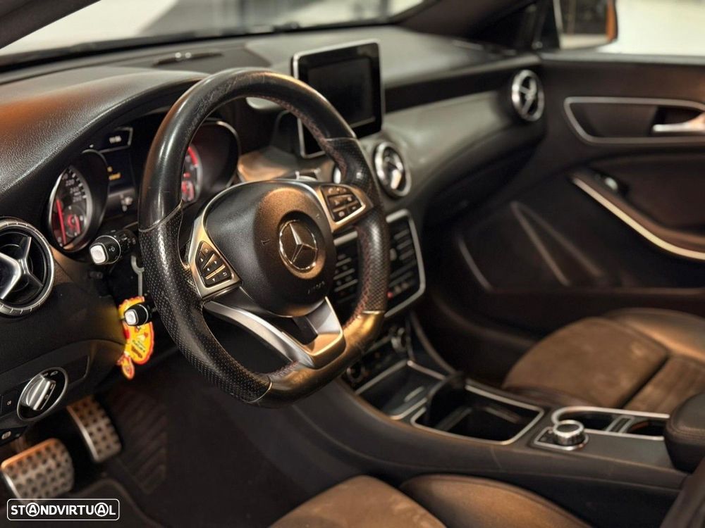 Mercedes-Benz CLA 200 d Shooting Brake AMG Line Aut. - 4