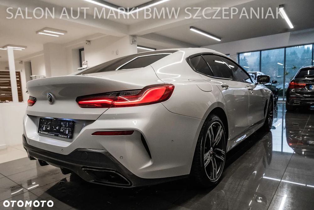 BMW Seria 8 840i xDrive - 11
