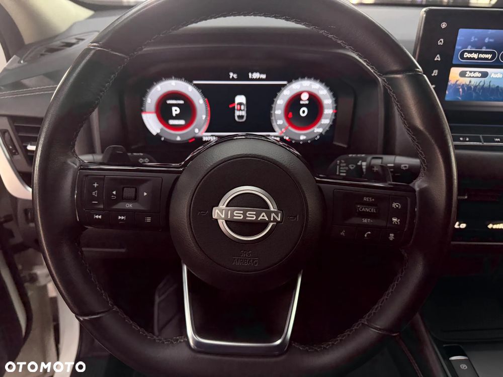 Nissan Qashqai 1.3 DIG-T MHEV Acenta Xtronic - 12