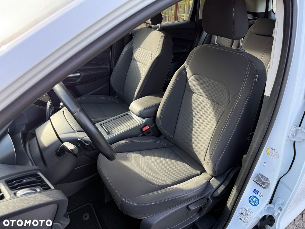 Ford Kuga 2.0 TDCi 4x4 Titanium - 19