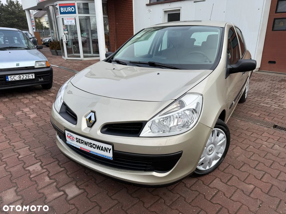 Renault Clio 1.2 16V Confort Dynamique - 3