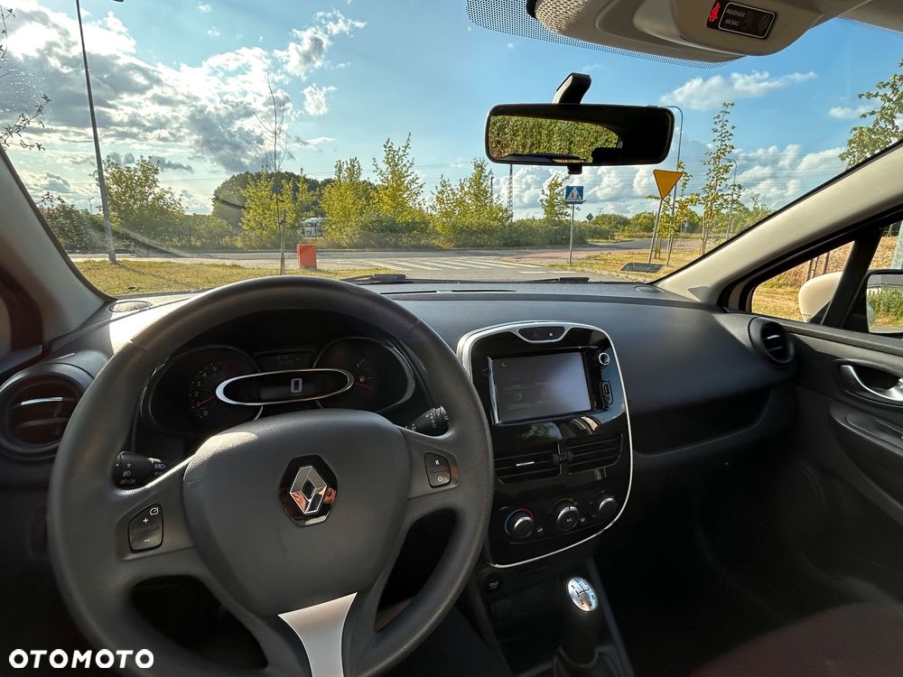 Renault Clio 1.2 16V Life - 18