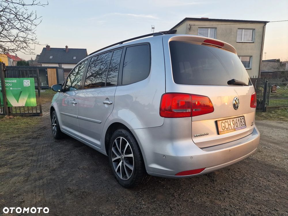 Volkswagen Touran 1.6 TDI DPF BlueMotion Technology Comfortline - 3