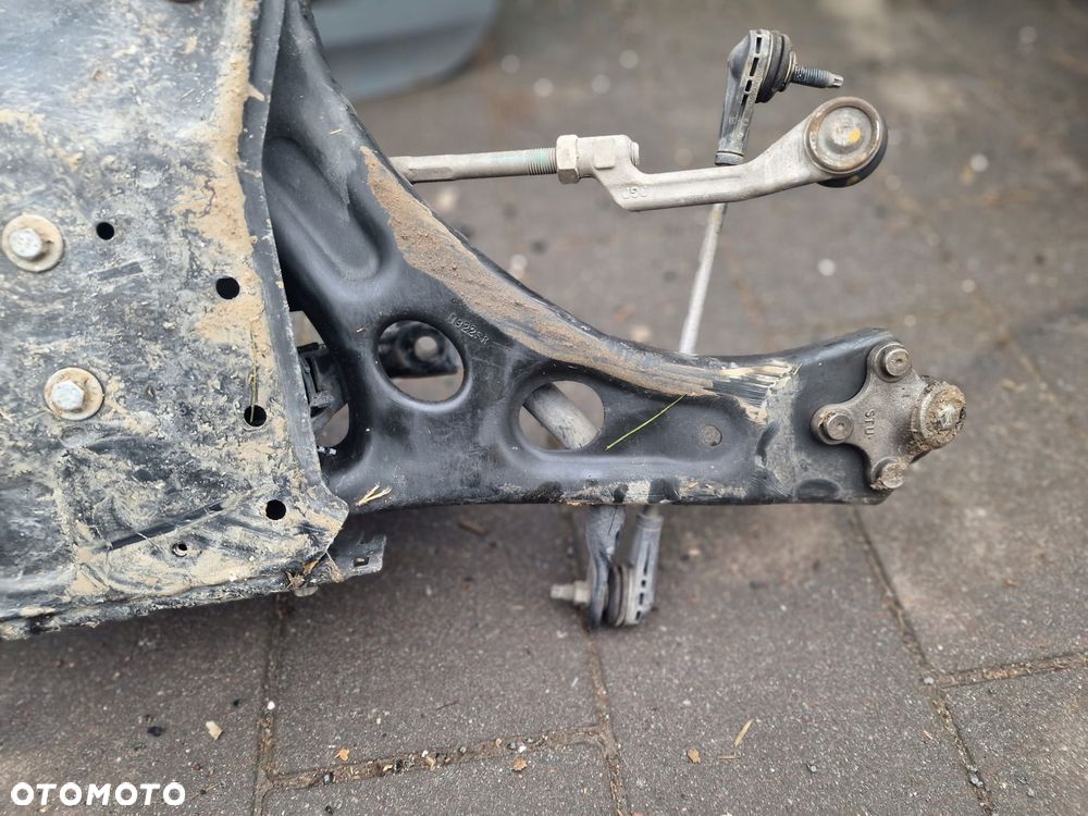 wahacz opel corsa f lewy lub prawy demontaż - 2