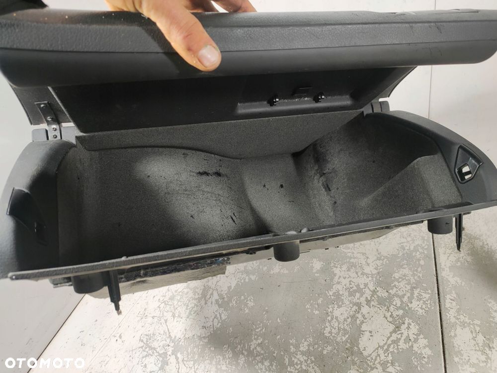 schowek pasażera audi a4 b6 czarny soul - 3