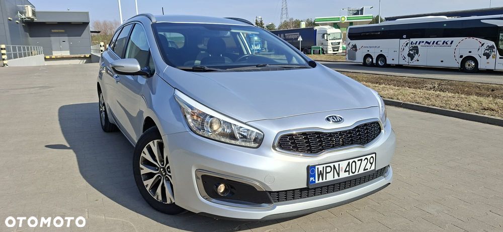 Kia Ceed 1.6 CRDi L - 27