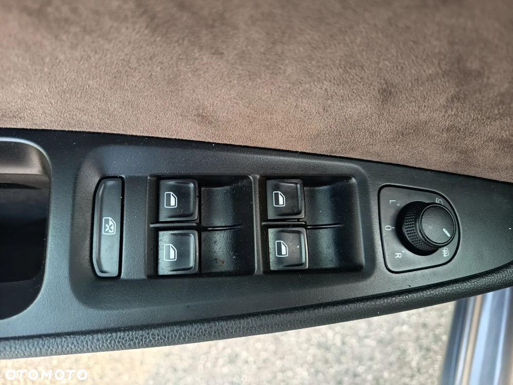 Seat Leon Sportstourer 2.0 TDI Start&Stop 4Drive X-Perience - 27