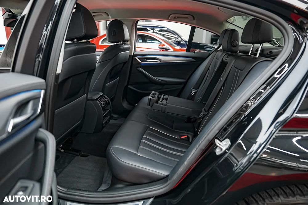 BMW Seria 5 530e Aut. - 6