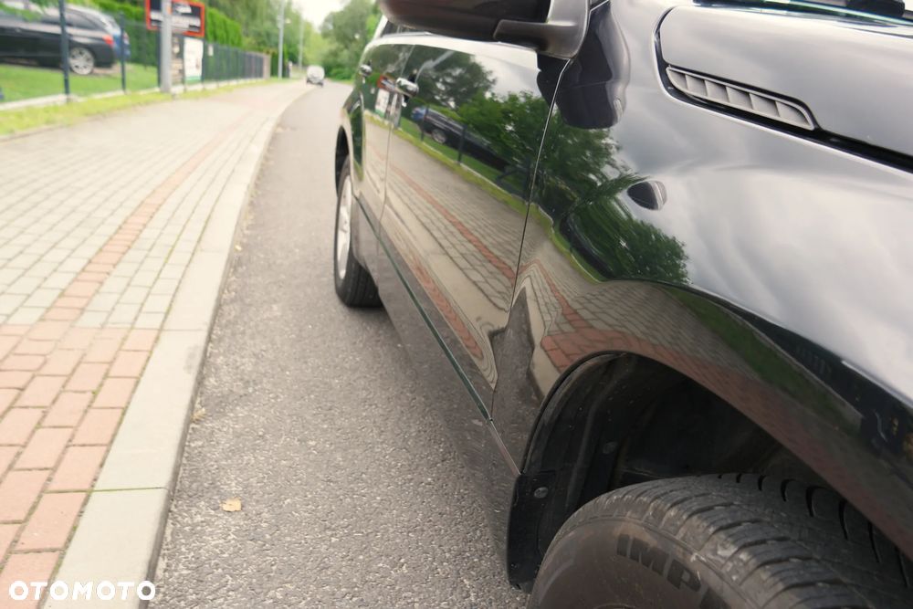 Suzuki Grand Vitara 2.4 De Luxe - 16