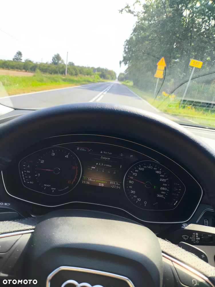 Audi A4 Avant 2.0 TDI S tronic - 35