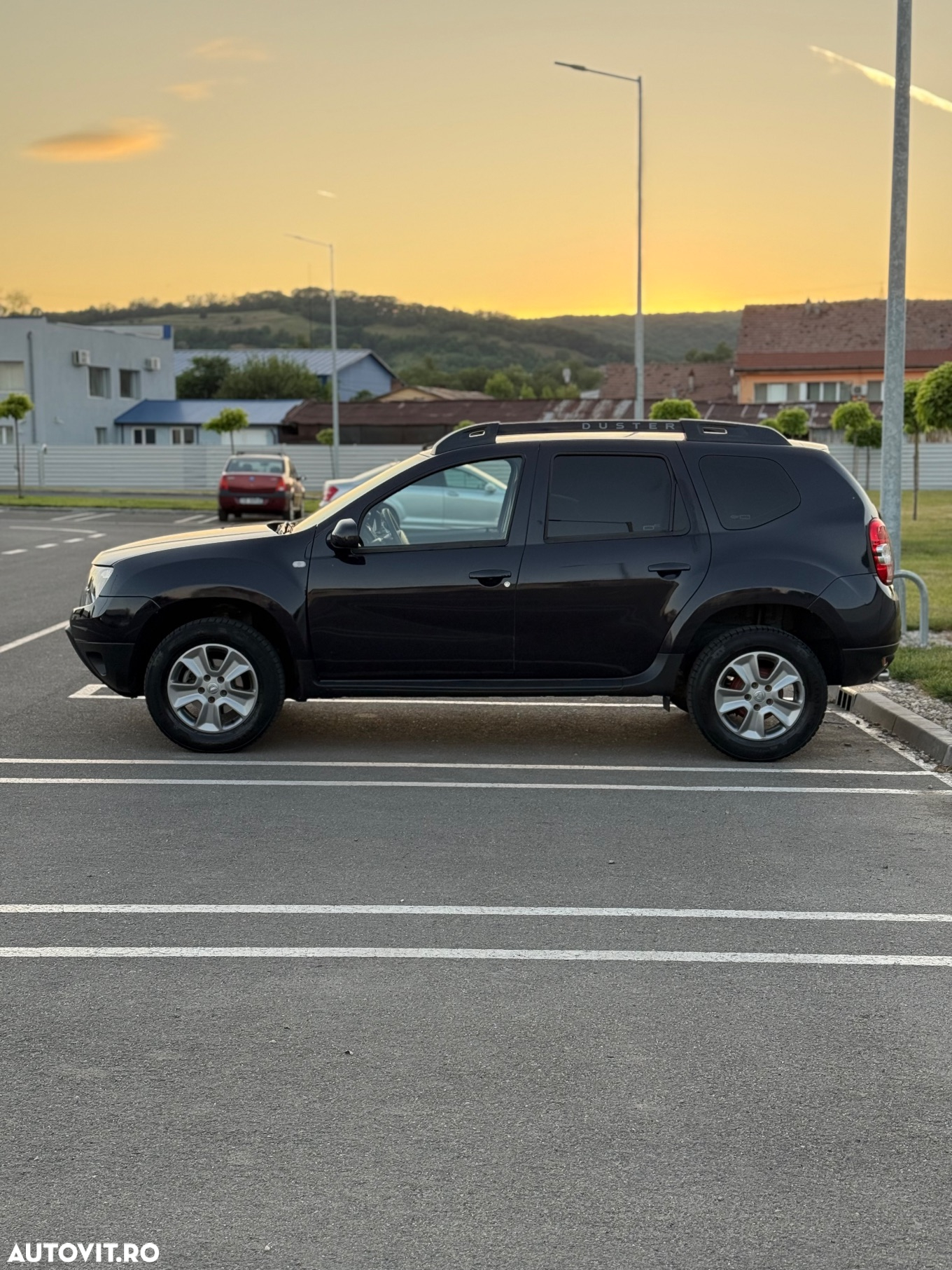 Dacia Duster 1.5 dCi 4x2 Ambiance - 11