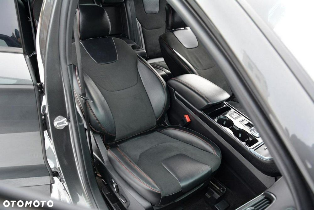 Ford Edge 2.0 EcoBlue Bi-Turbo 4x4 ST-LINE - 20