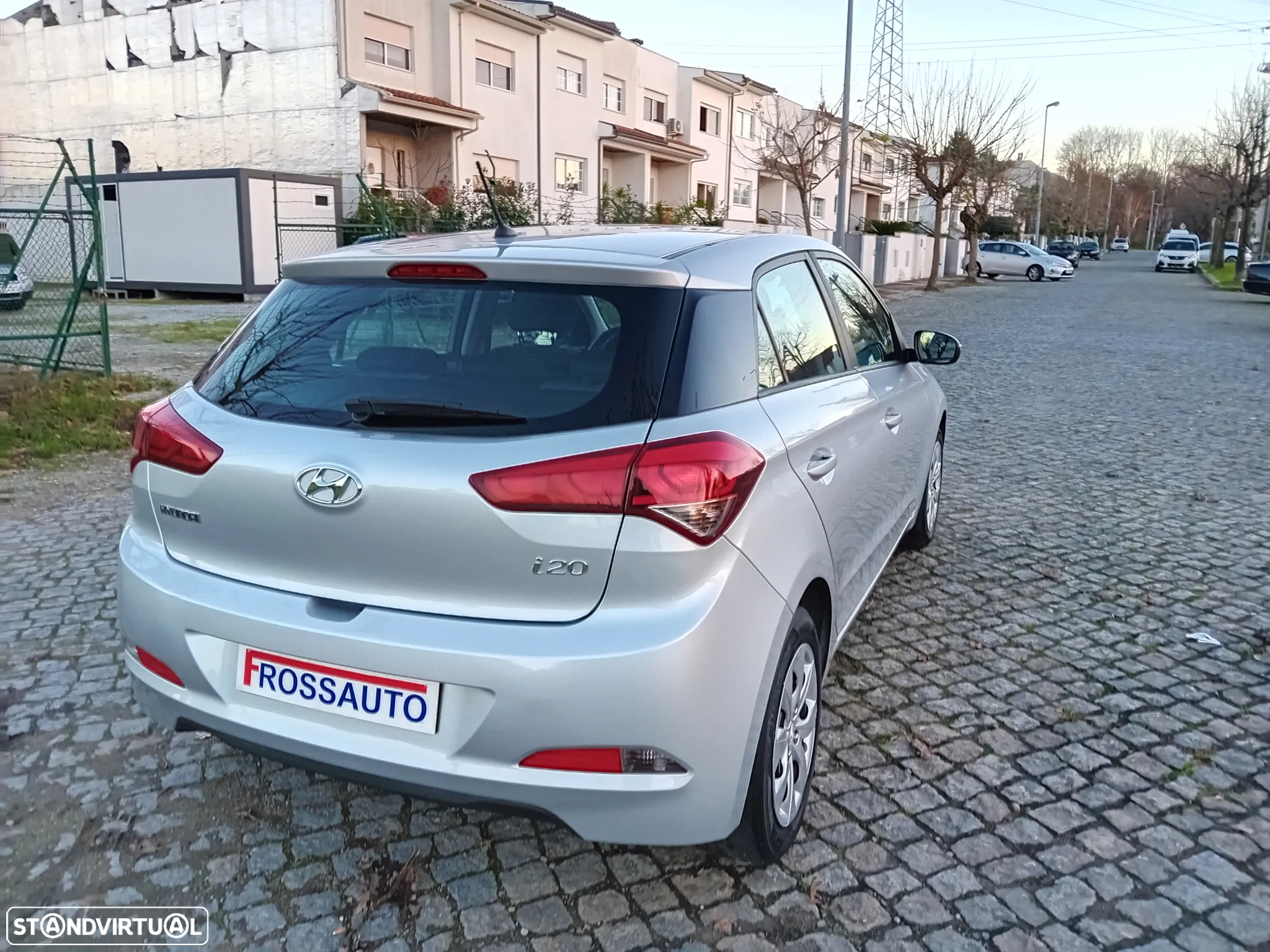 Hyundai i20 1.0 T-GDI Blue Comfort+P.Look - 4