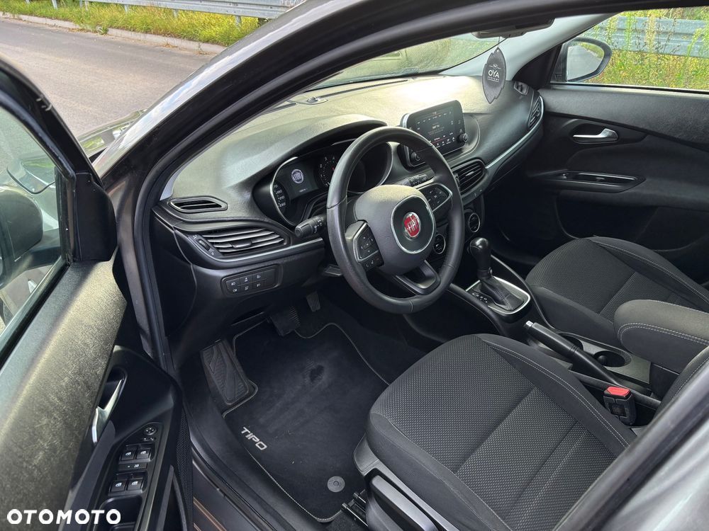 Fiat Tipo 1.6 MultiJet DCT Easy - 17