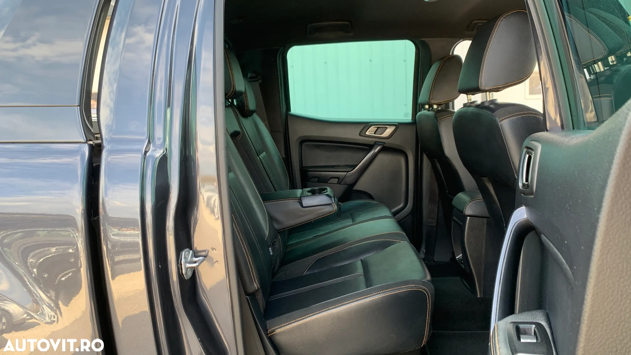 Ford Ranger Pick-Up 3.2 TDCi 4x4 Cabina Dubla WILDTRACK Aut. - 19