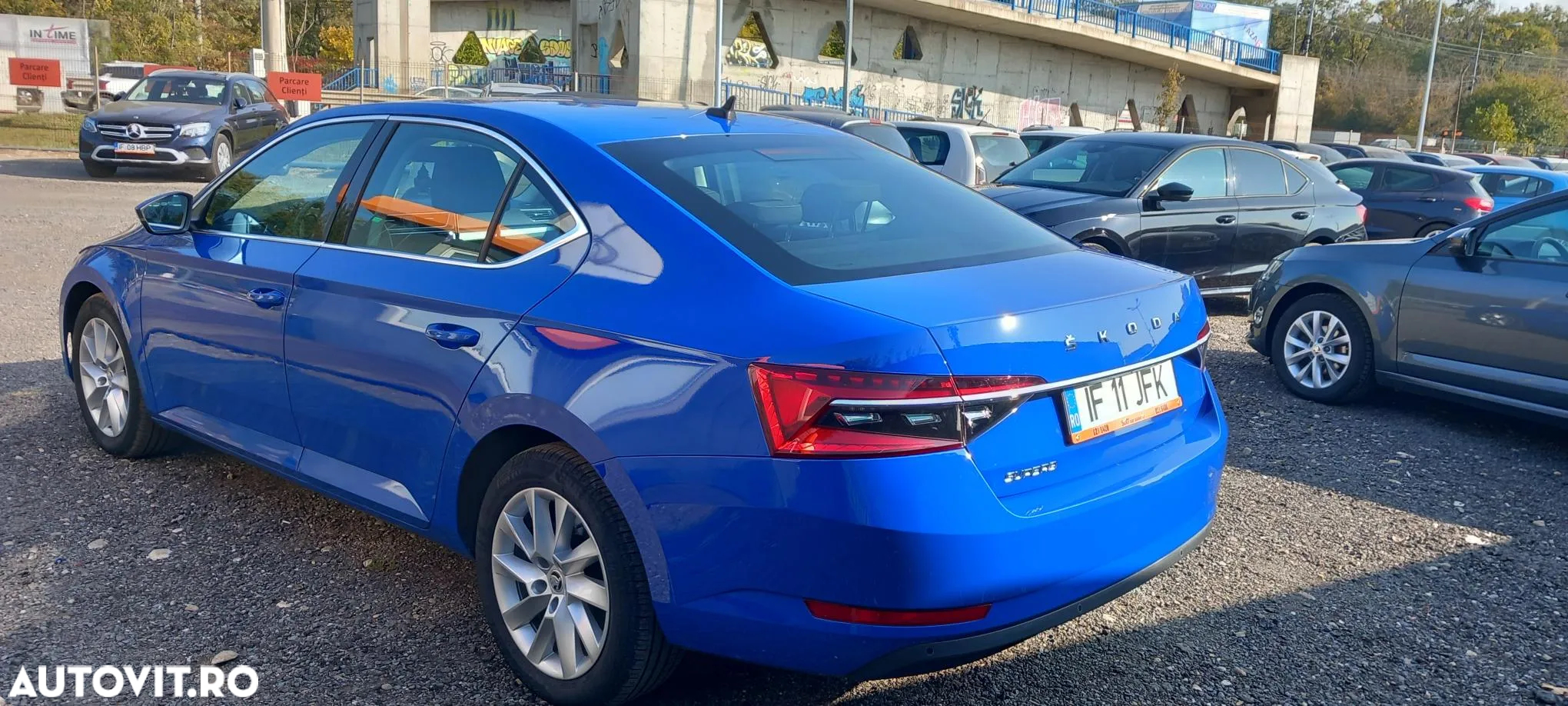 Skoda Superb 2.0 TDI DSG Style - 4