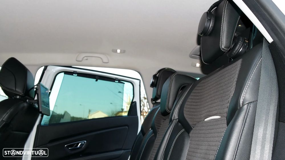 Renault Grand Scénic 1.7 Blue dCi Bose Edition EDC - 11