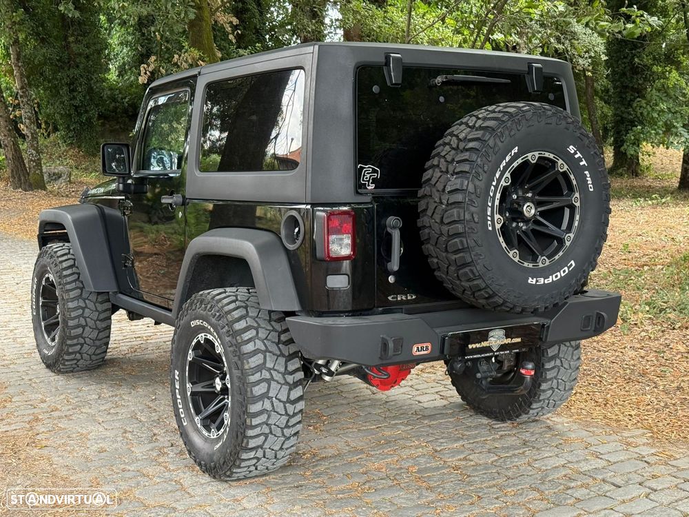 Jeep Wrangler - 23