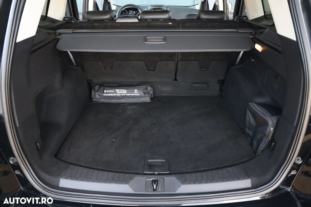Ford Kuga 2.0 TDCi 4x4 Aut. ST-Line - 31