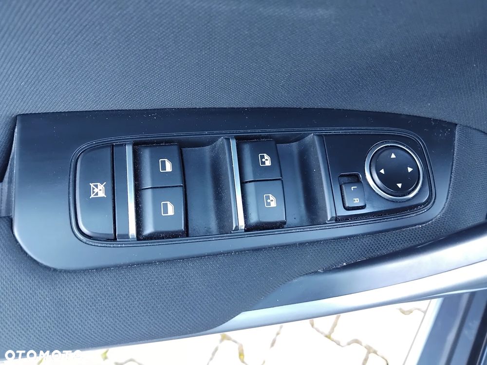 Kia XCeed 1.4 T-GDI M - 17