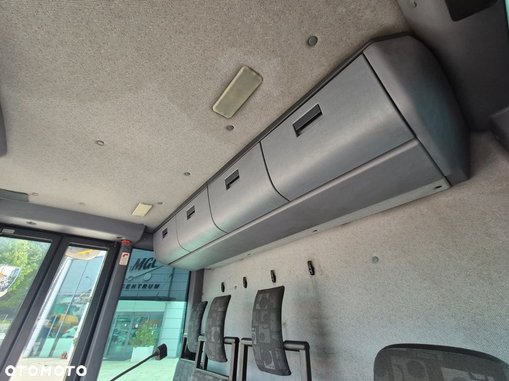 Mercedes-Benz Econic 2629 6X2 / SYSTEM CZYSZCZENIA DRÓG LUB TUNELI / ARMATKA NA WODĘ  / 300 LITRÓW NA MINUTE / CZYSZCZENIE TUNELI I BANERÓW / CZYSZCZENIE DRÓG / UTRZYMYWANIE CZYSTOSCI / EURO 5 / SERWISOWANY / 10500L + 500L / PODGRZEWANIE WODY / GENERATOR PRĄDU - 30