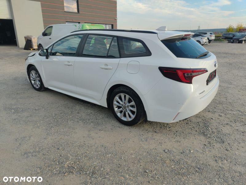 Toyota Corolla - 19
