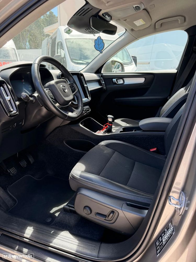 Volvo XC 40 2.0 D3 Momentum Plus Geartronic - 9